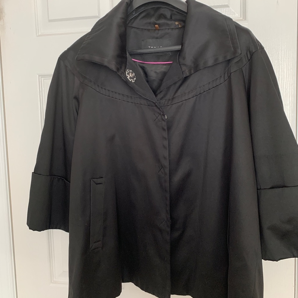Black satin Tahari swing coat with flair sleeve!